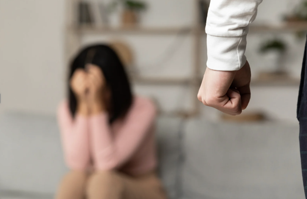 Domestic conflict during divorce.